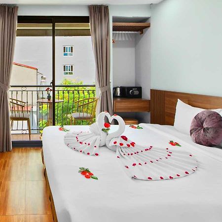 Family Hanoi Hotel Exterior photo