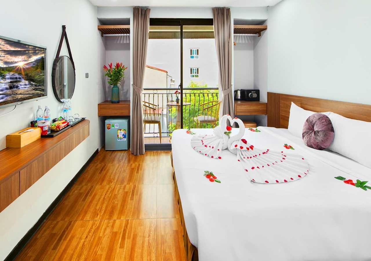 Family Hanoi Hotel Exterior photo