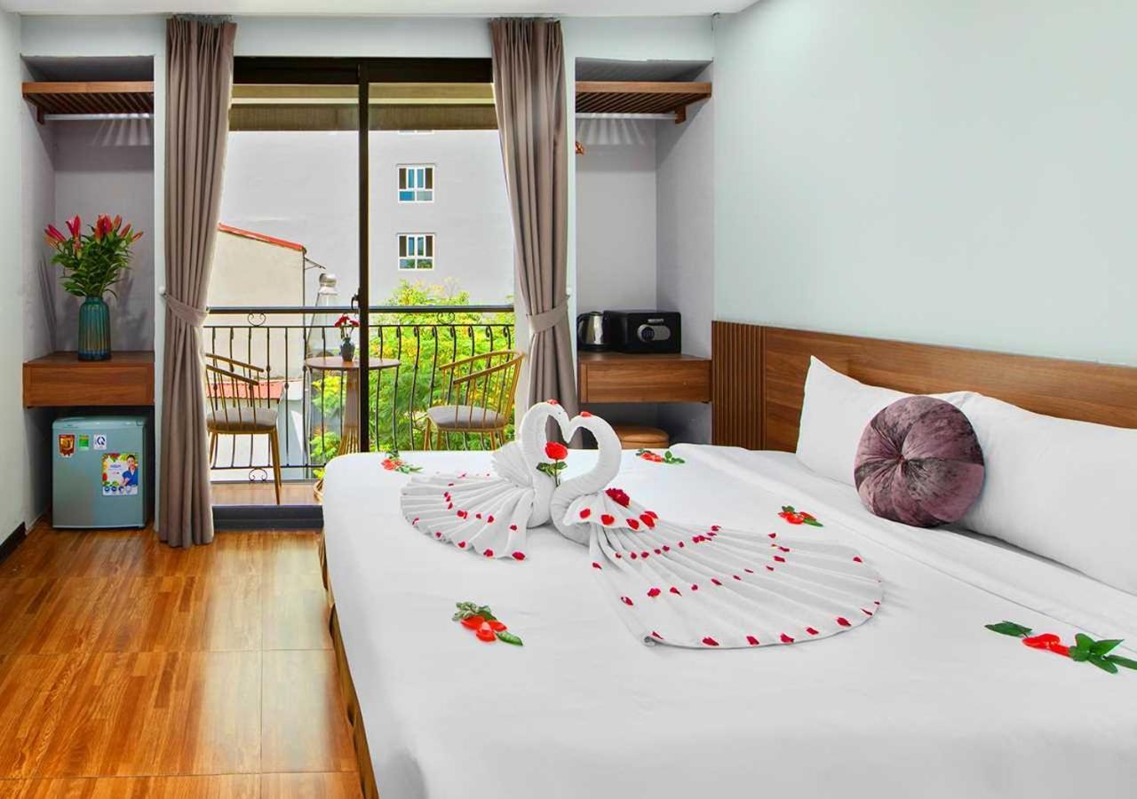 Family Hanoi Hotel Exterior photo