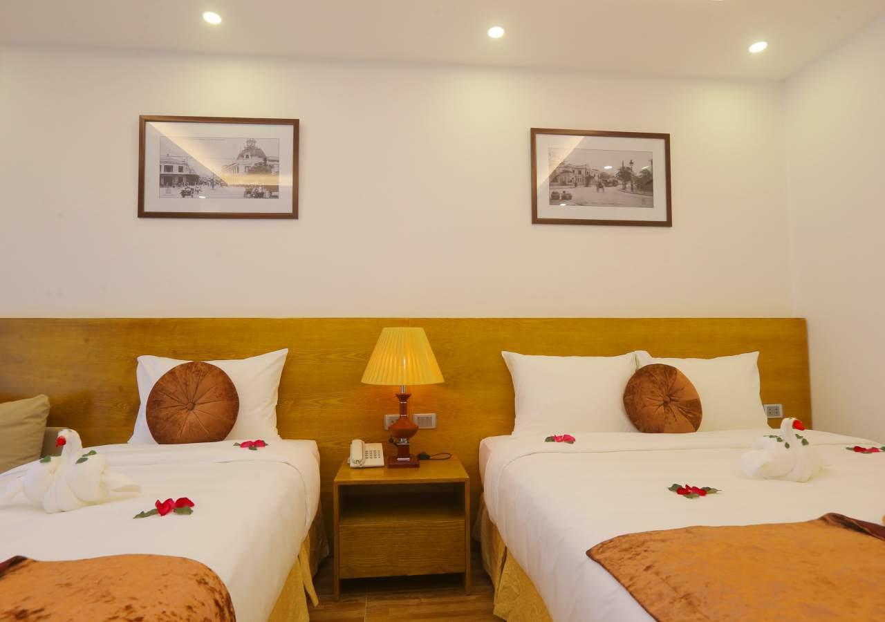 Family Hanoi Hotel Exterior photo